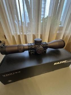 Vortex Razor 4,5-27 56