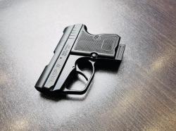 Wasp R к.9мм Р.А. (арт.007)  тел.+7495-175-75-75