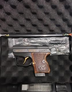 Wasp R, кал.9Р.А.