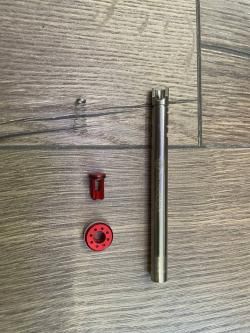 WE Glock 17 + кит Poseidon (Ice Peak + стволик)