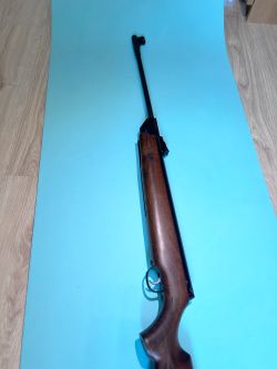 Webley Patriot 6.35 мм (.25), дерево