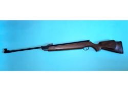 Webley Patriot 6.35 мм (.25), дерево