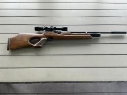 Weihrauch hw 100, 4.5мм, в комплекте с оптическим прицелом Bushnell и баллоном 