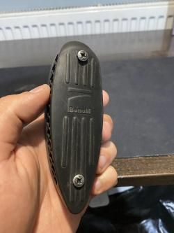 Затыльник Benelli