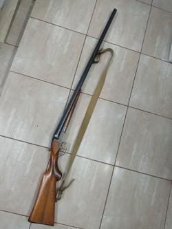 "Заур Три Кольца"