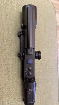 ZEISS Victory Diarange M 2,5–10×50 T* 