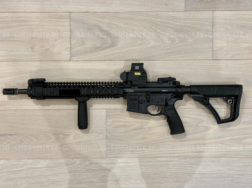 AR-15. Daniel Defense M4A1.