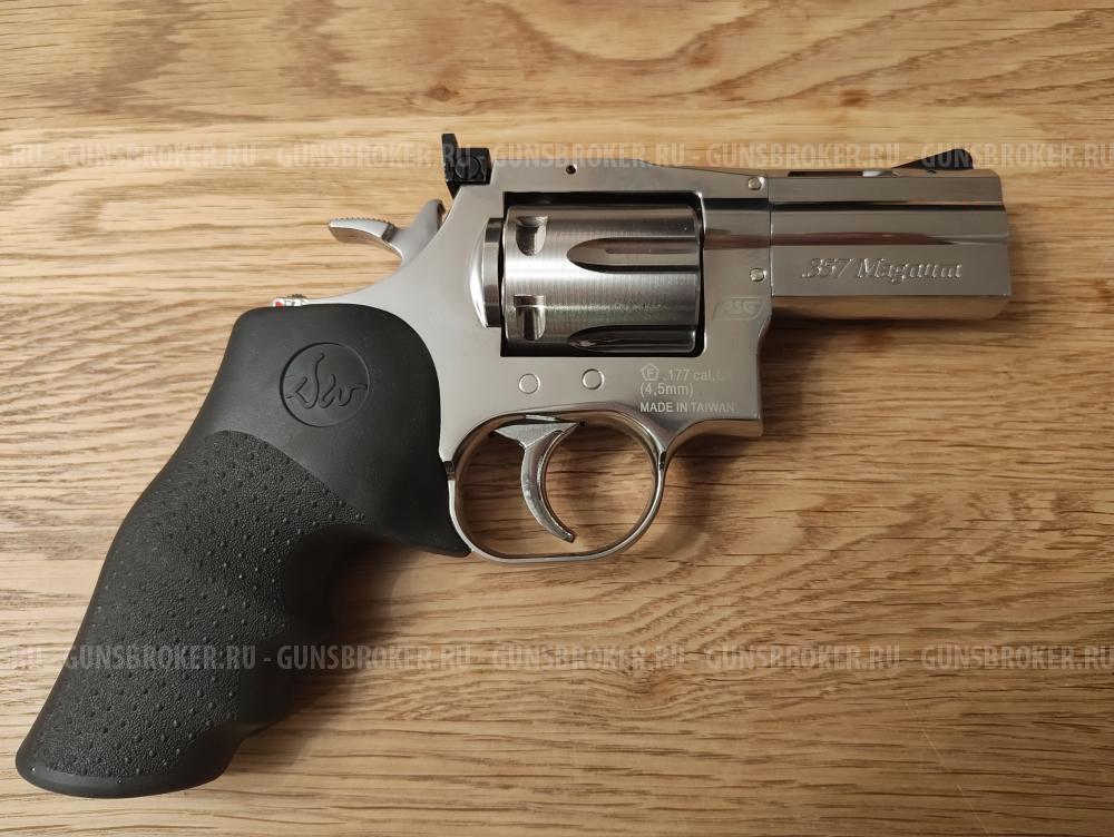 ASG Dan wesson 715 2.5