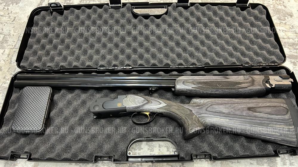 ATA arms sp black laminated 12/76