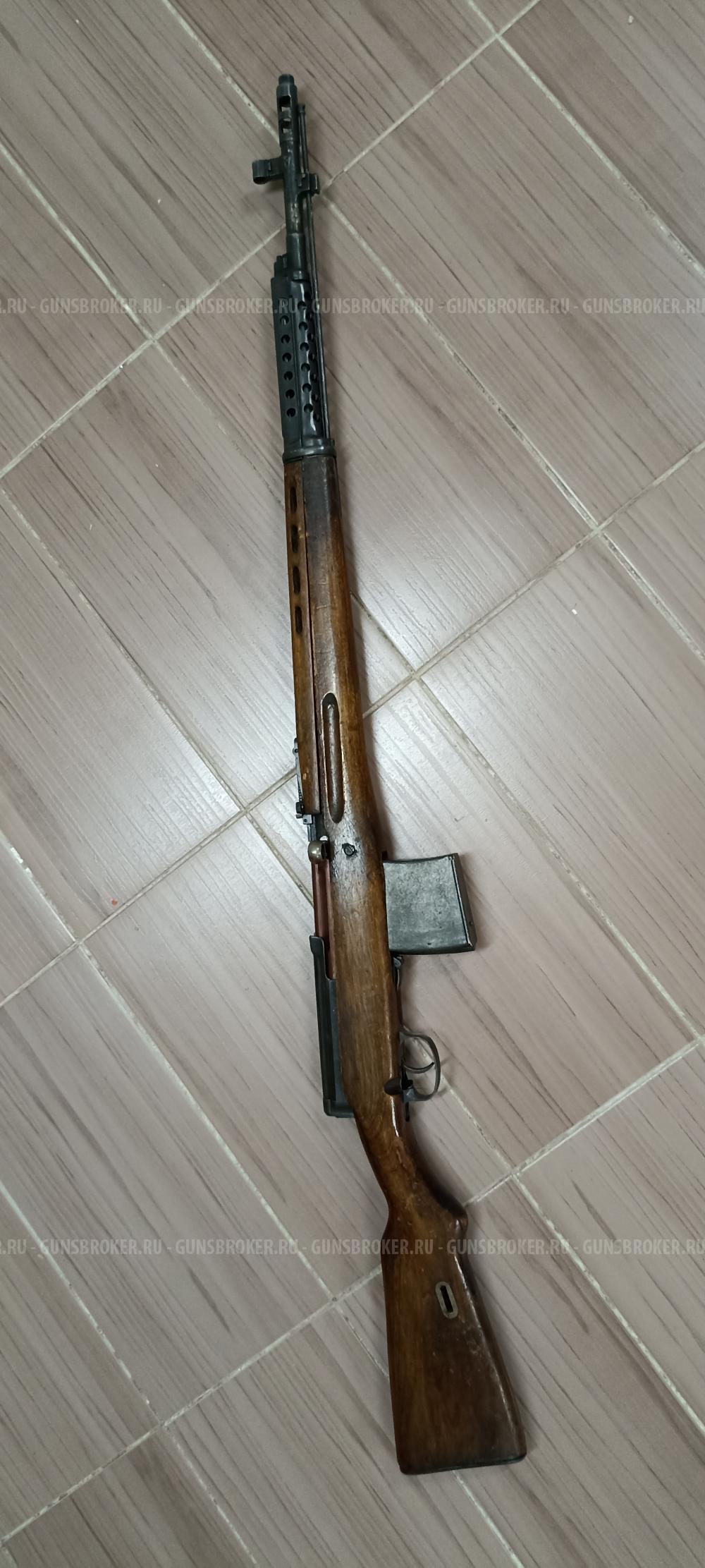 АВТ - 40
