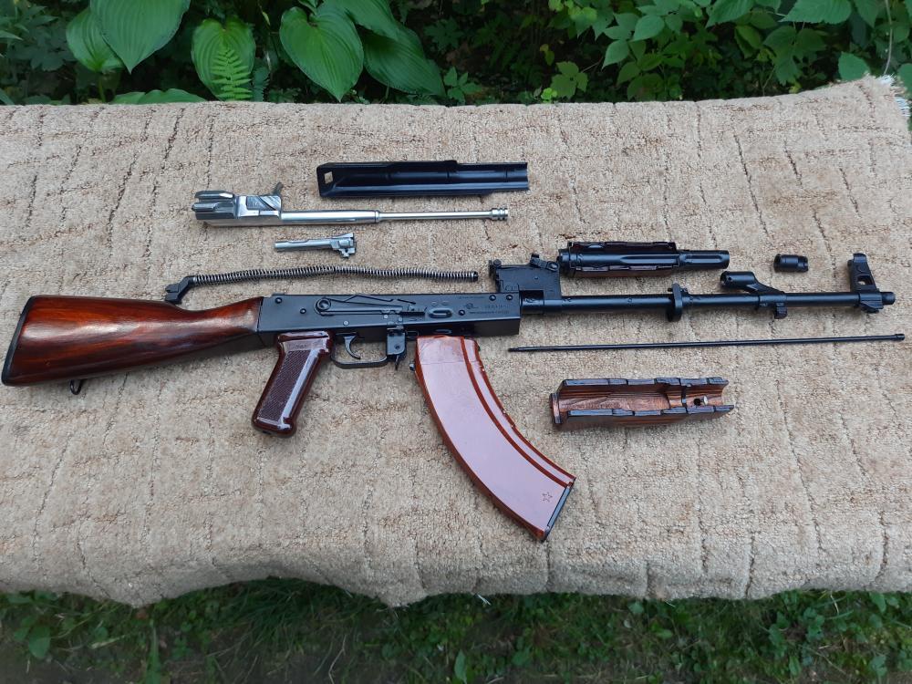 Автомат Подарочный АКМ Охолощенный "Молот армс" ВПО-925 1974 года состояние супер люкс.