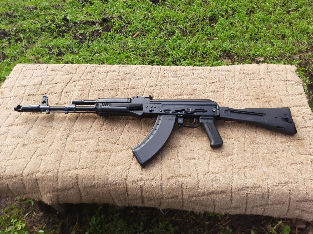 Автомат Калашникова охолощенный АК-103 ранний деактив 2016 г., новый в отличном состоянии.