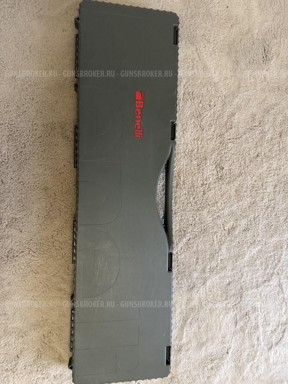 Benelli 828 U   12x76