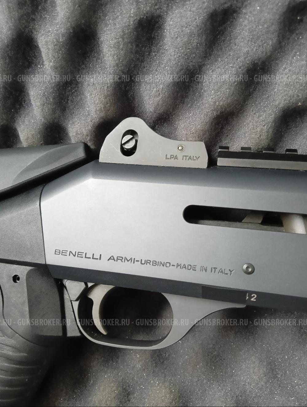 Benelli M4 super 90