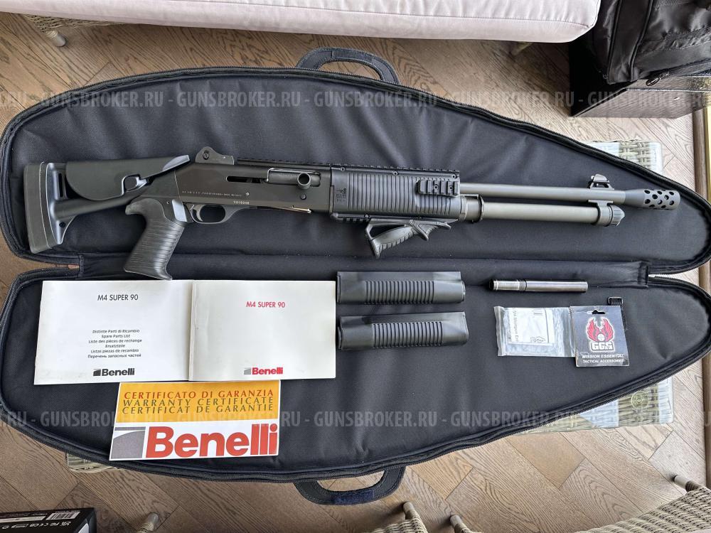 Benelli M4 Super 90 