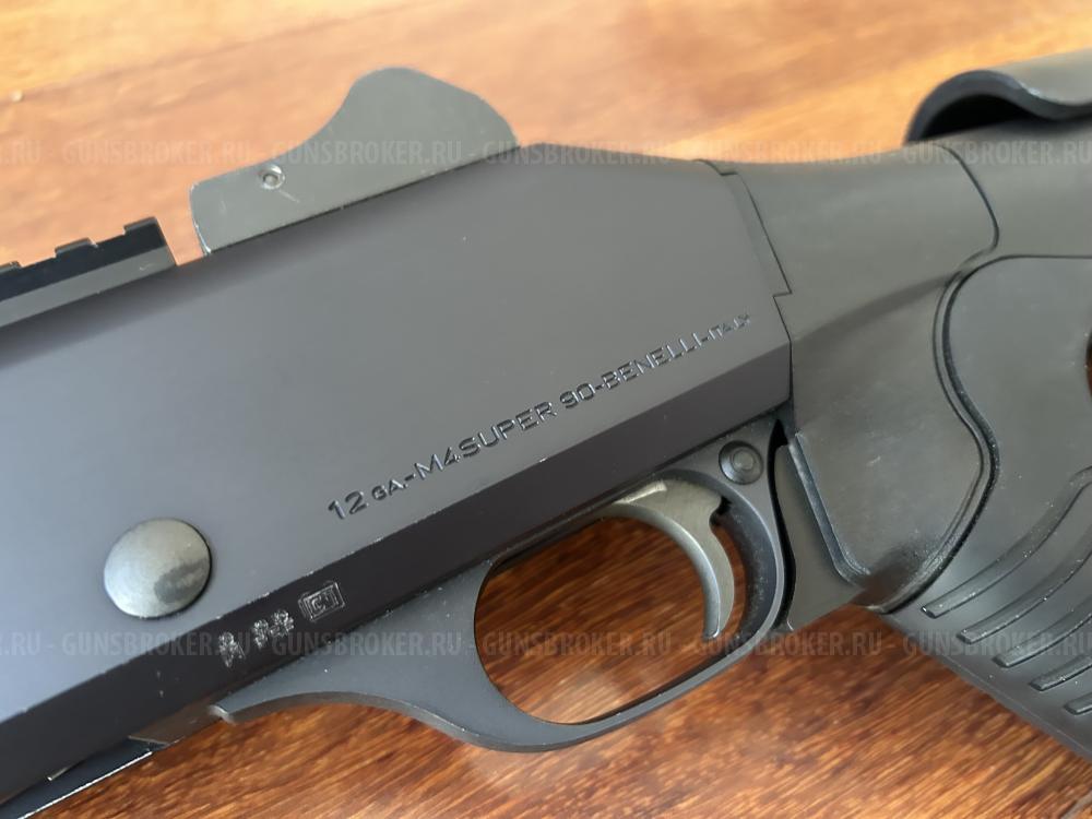 Benelli M4