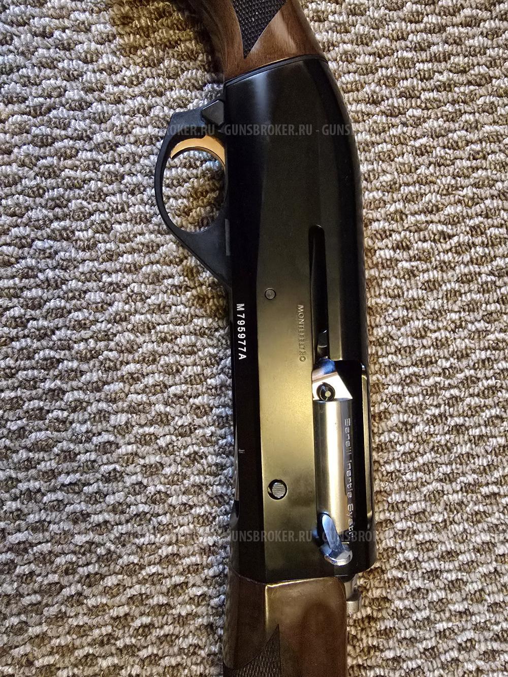 Benelli Montefeltro 12/76