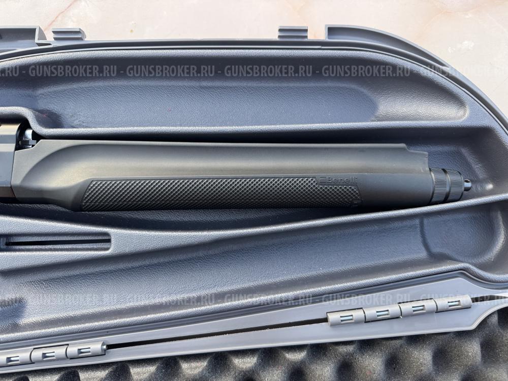 Benelli Montefeltro Synthetik 12x76 710mm