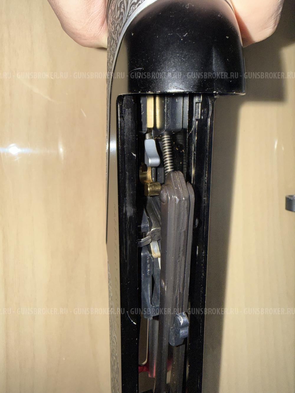 Benelli Raffaello elegant 12/76 c двумя стволами и оптикой.