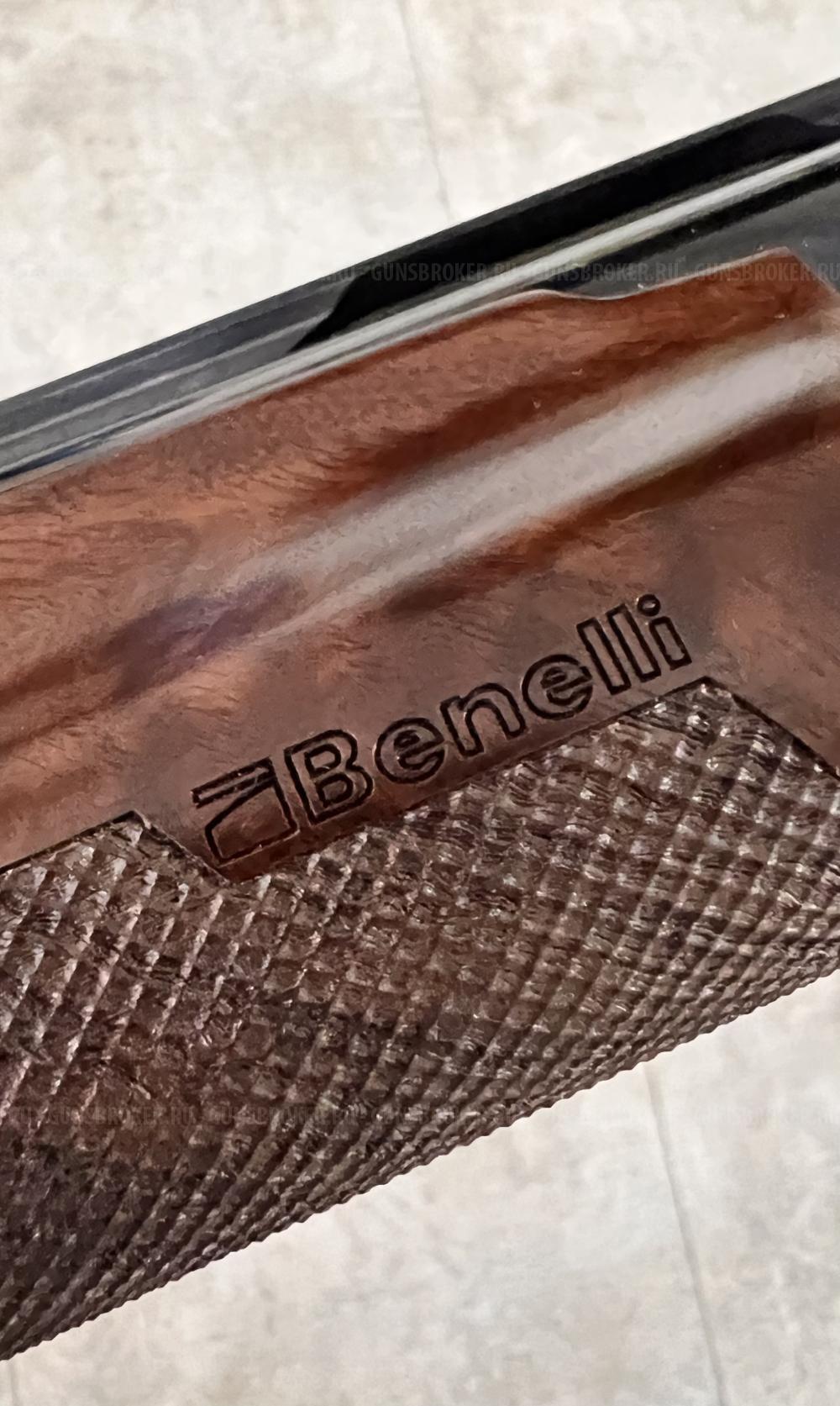 Benelli Super Black Eagle II Wood Limited Edit