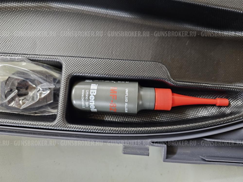 BENELLI SUPER Sport Carbon 12/76 новое