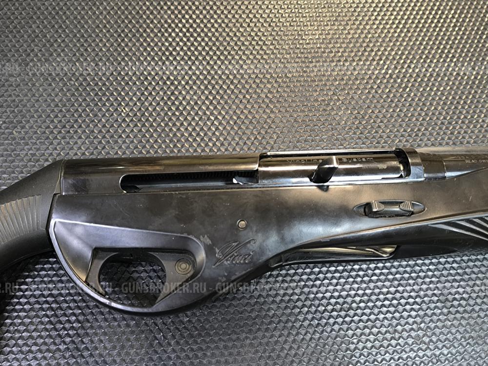 Benelli Vinci black 12/76
