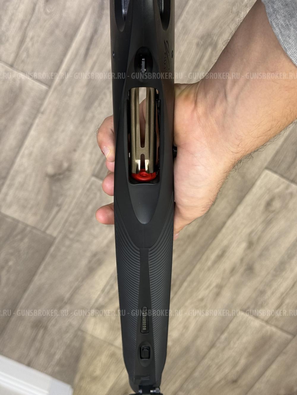 Benelli Vinhi Blak