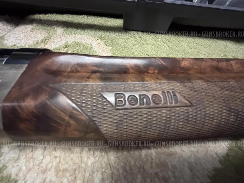 Benelli 