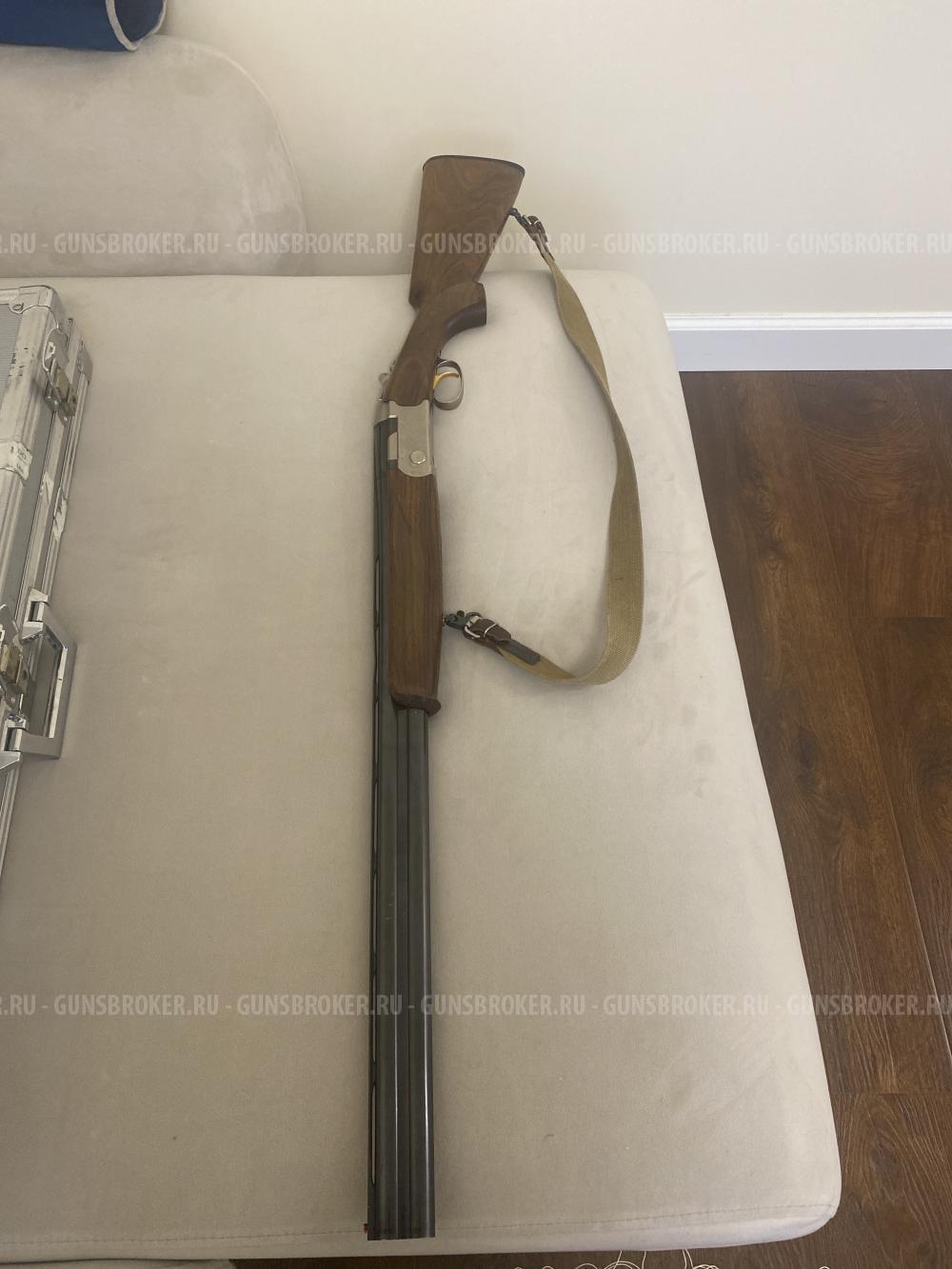 BERETTA.  12/76