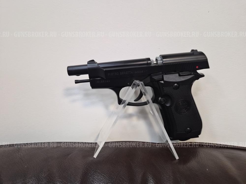Beretta 84FS