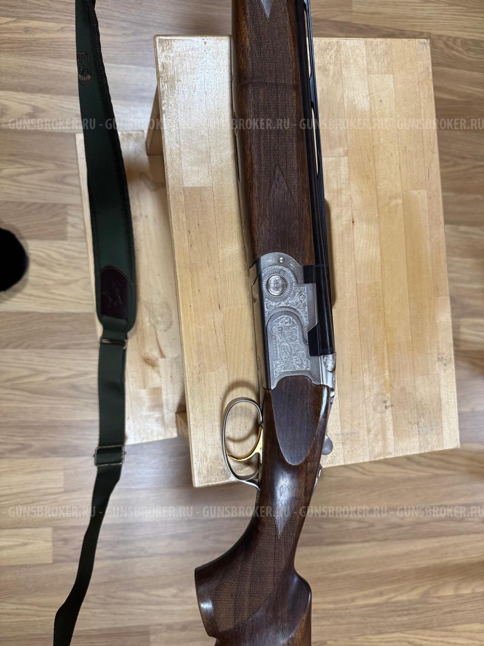 Beretta 868 silver 12/76