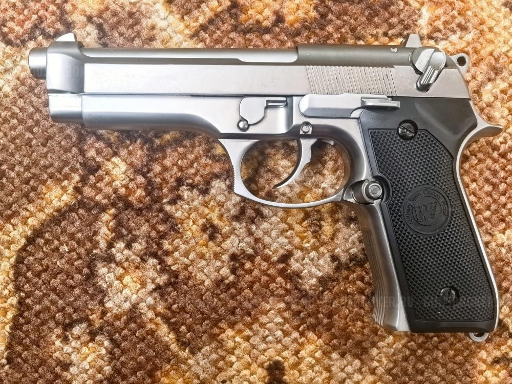 Beretta 92