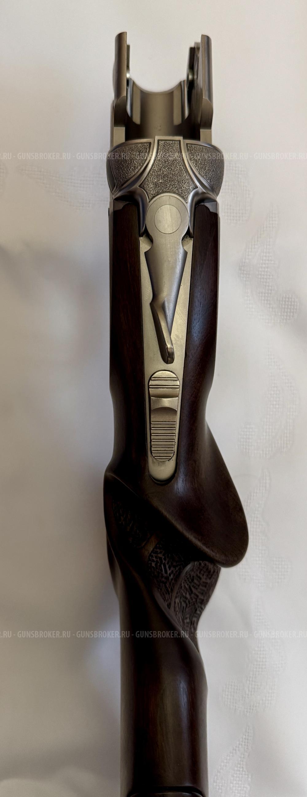 Beretta DT 11