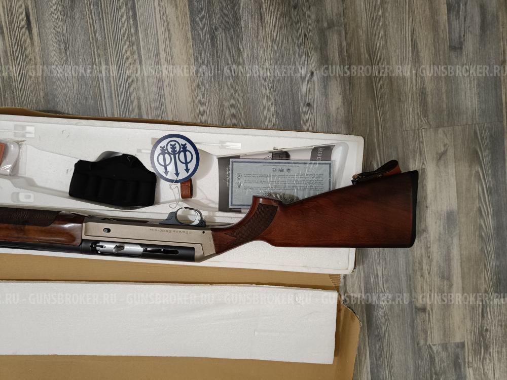 Beretta es 100
