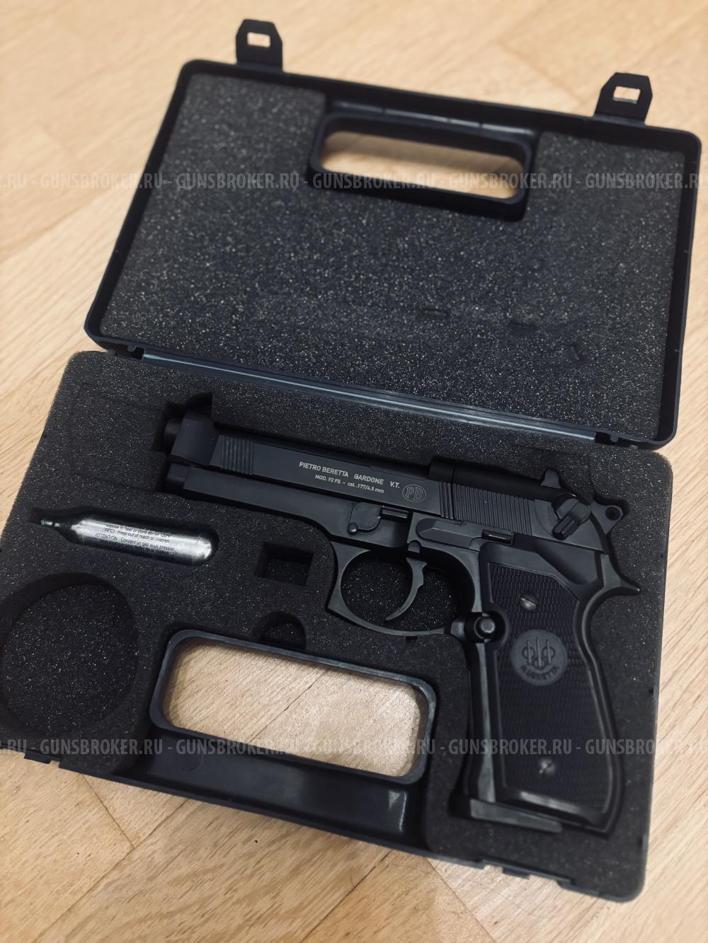 Beretta M 92 FS
