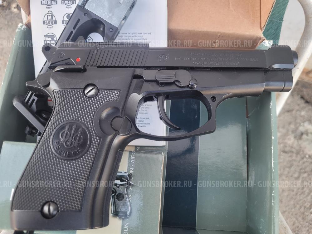 Beretta M84 FS Umarex 