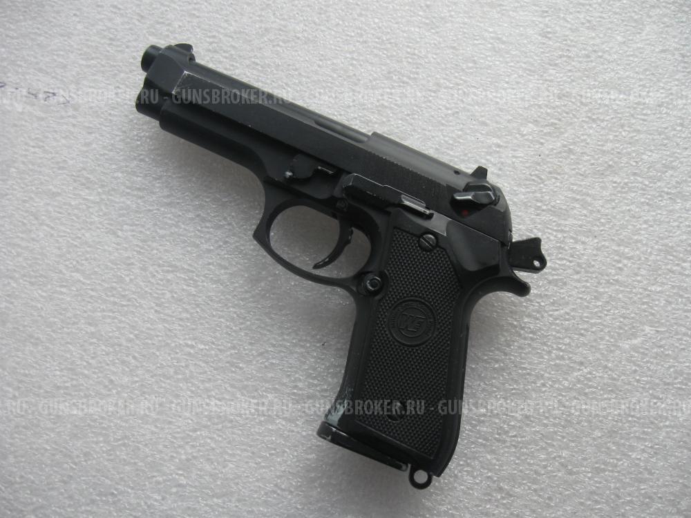 Beretta M92 от фирмы WE