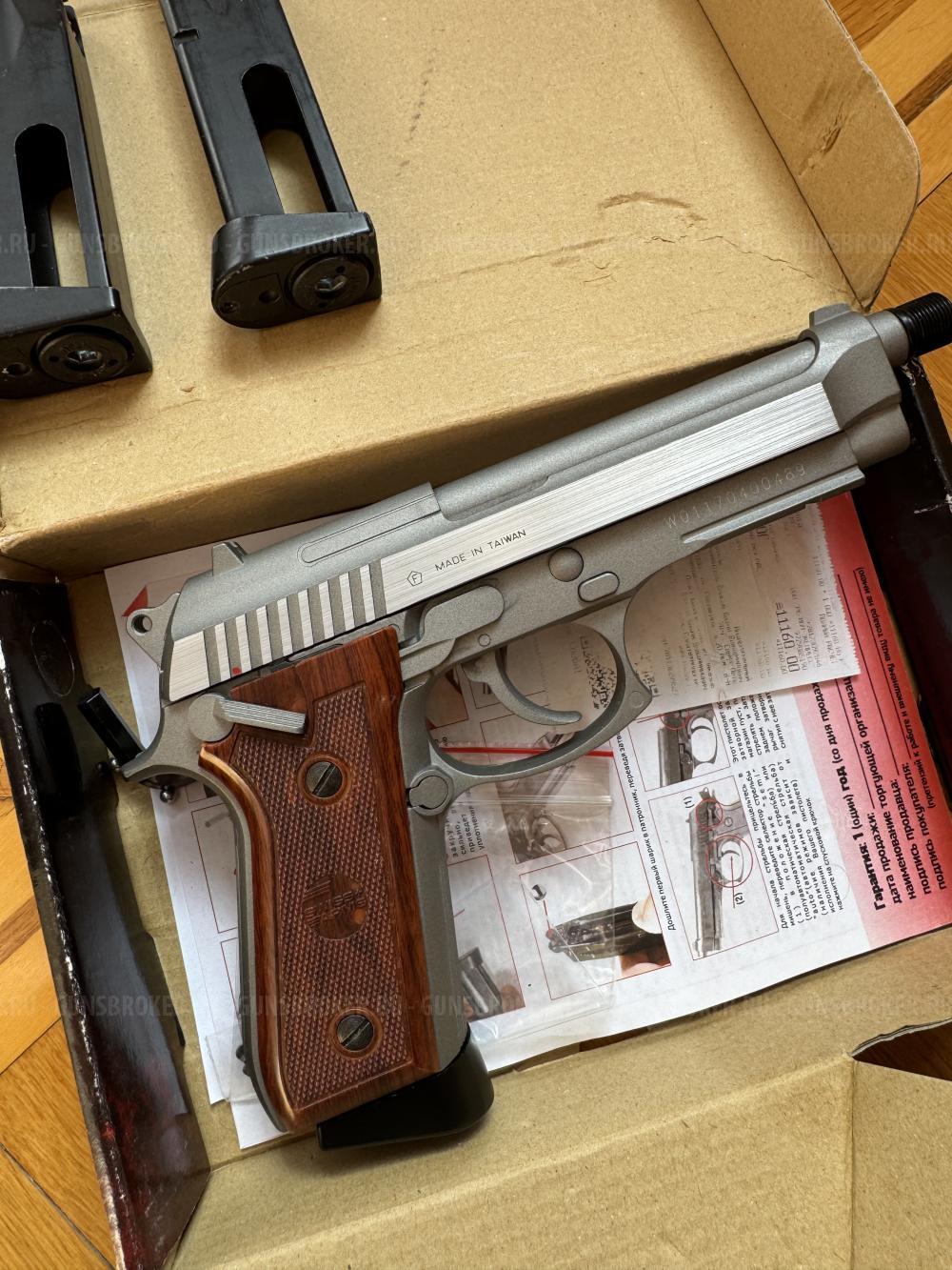 Beretta SWISS ARMS SA 92. Беретта с блоубек и автоогнем. С тремя магазинами! Глок 19х