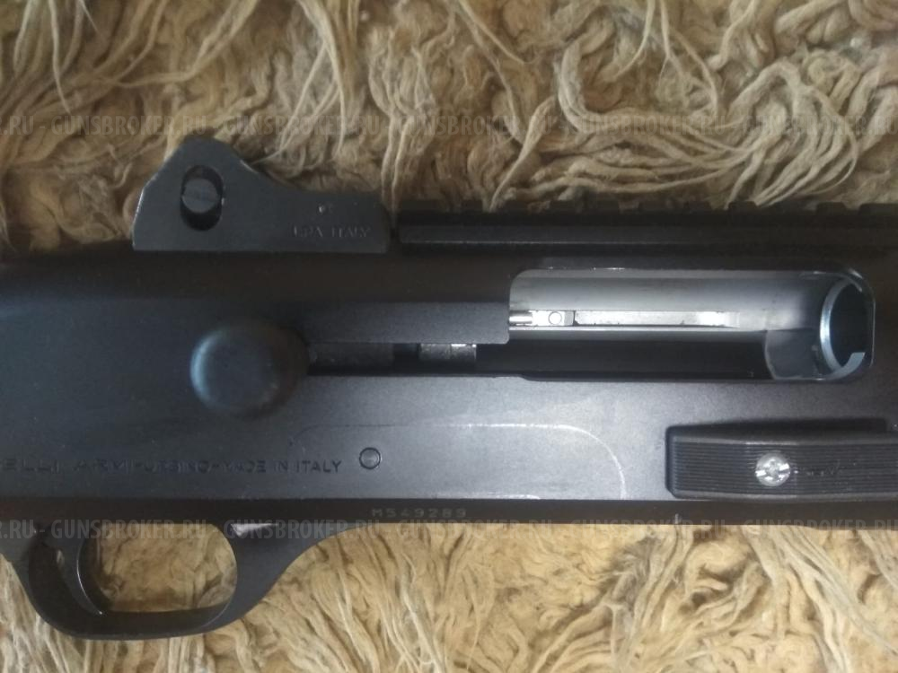 Benelli M1 Super 90 practical