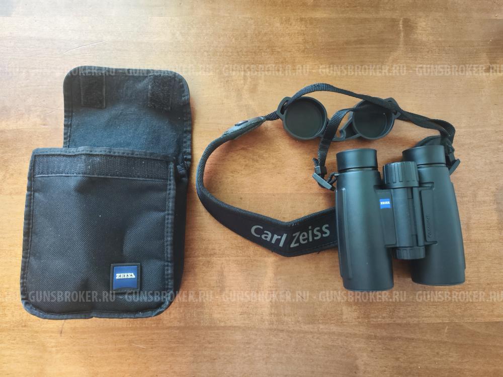 Бинокль Carl Zeiss 8x30 BT* Conquest