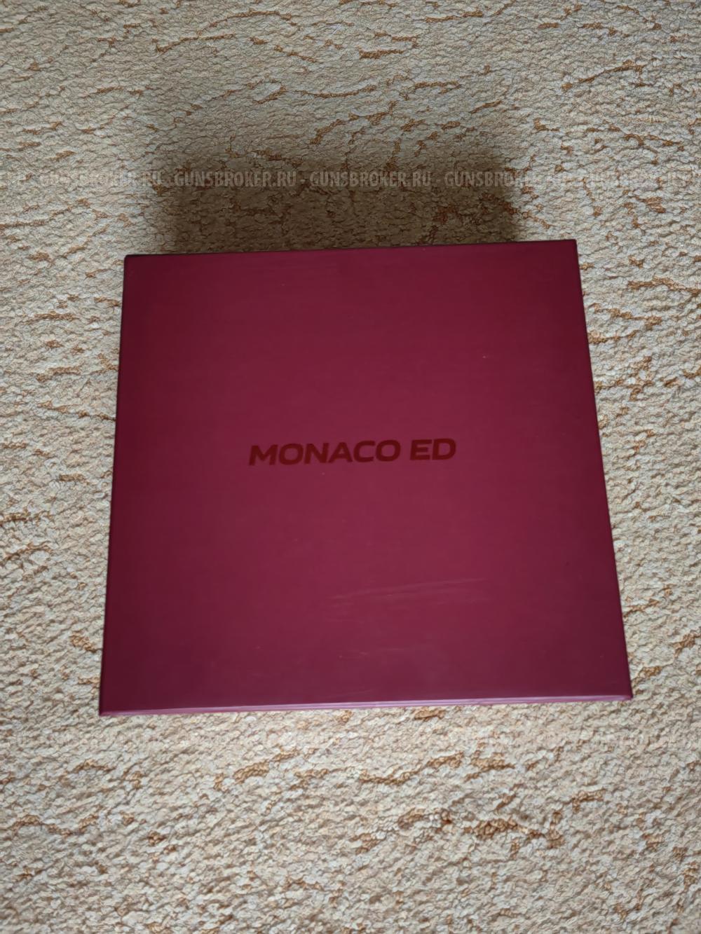 Бинокль Levenhuk Monaco ED 12x50