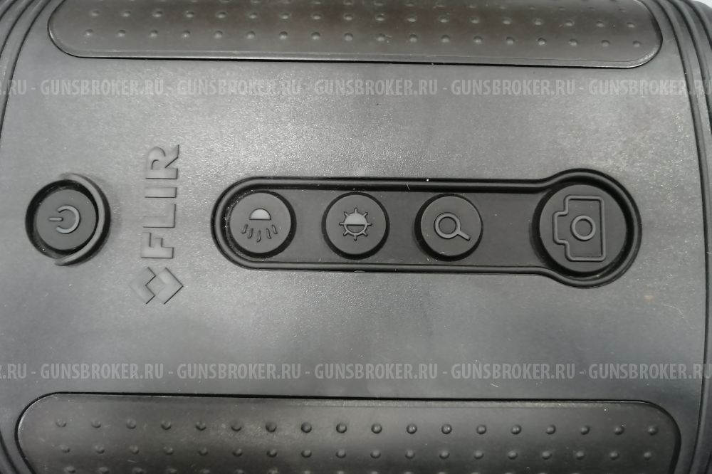 Бинокль тепловизионный Flir BHS-XR с линзой 100мм и 65мм