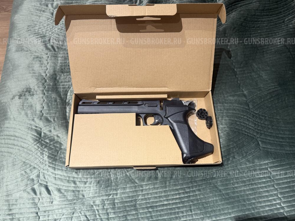 Black Strike B026