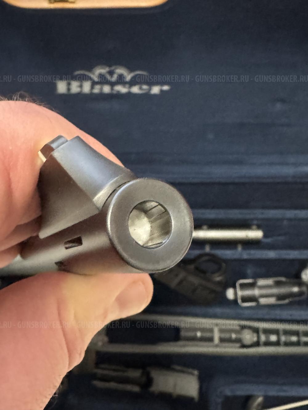 Blaser R8 Professional
8x68S + доп ствол 223Rem