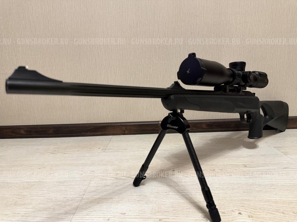 Blaser R8 Professional Success .308 Win + Swarovski dS 5-25x52 P + Blaser Carbon Bipod