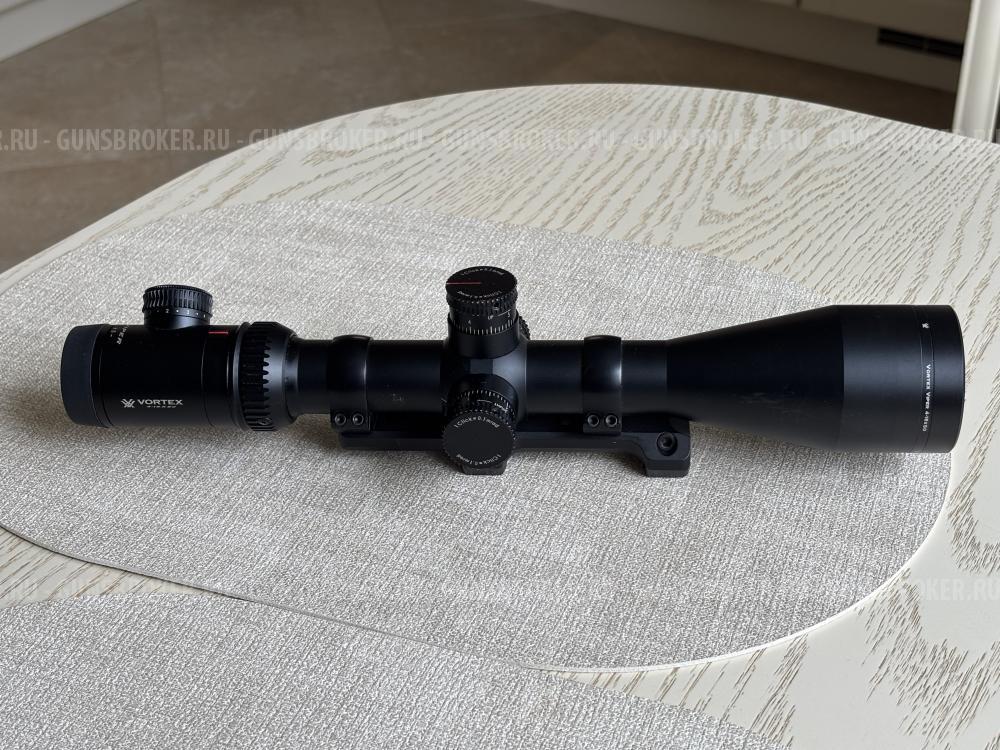 Blaser R8