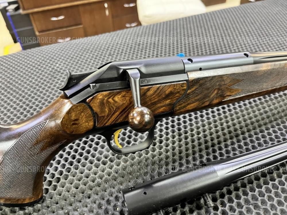 Blaser R93 Attache .300 WinMag и .223 Rem