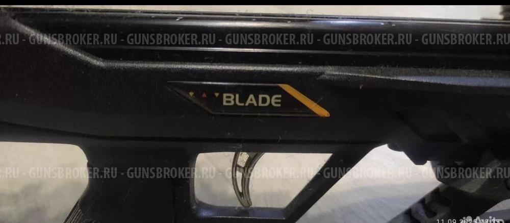 Блочный арбалет Blade