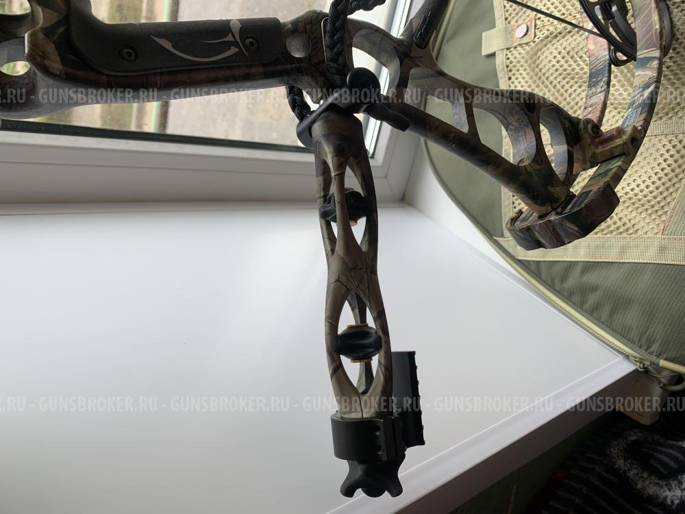 Блочный Лук Bear Archery "Anarchy",