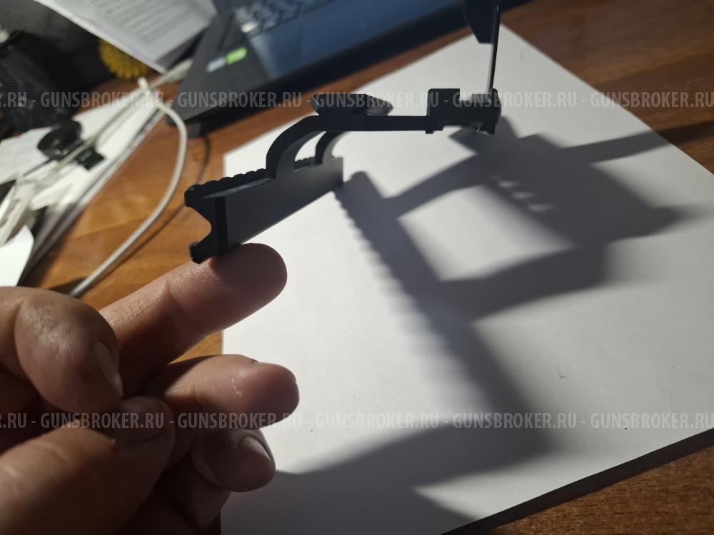 Боковой быстросъемный кронштейн Leapers на Weaver UTG PRO MTU016